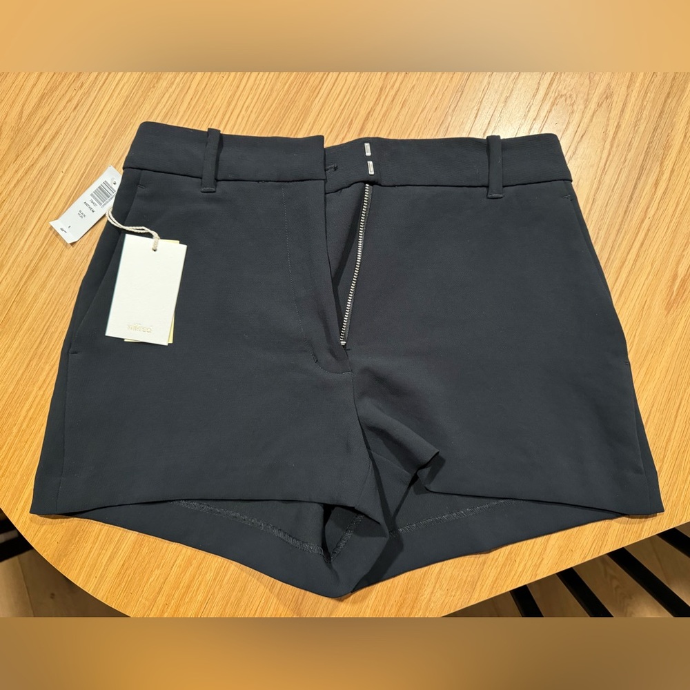 Aritzia Wilfred Anthem Black short